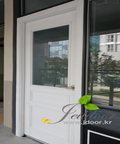 1짝여닫이-서울 성동구 하왕십리동 센트라스아파트상가 피아노학원(3조)